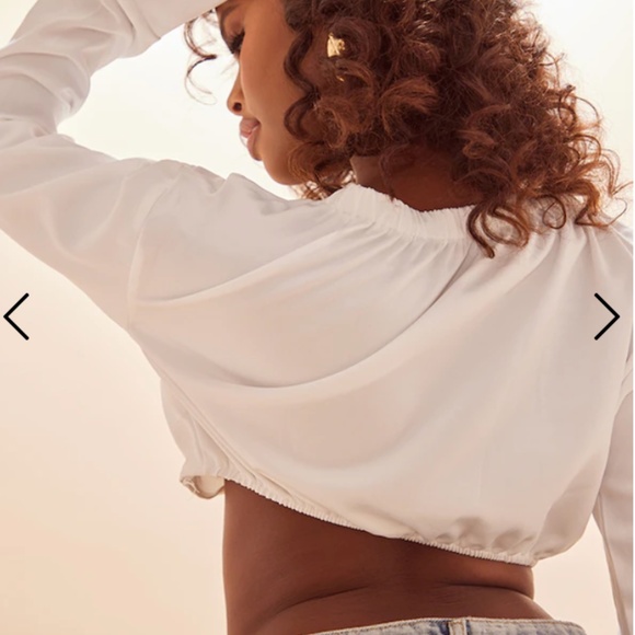 Twist Front Crop Stop - Picture 5 of 9